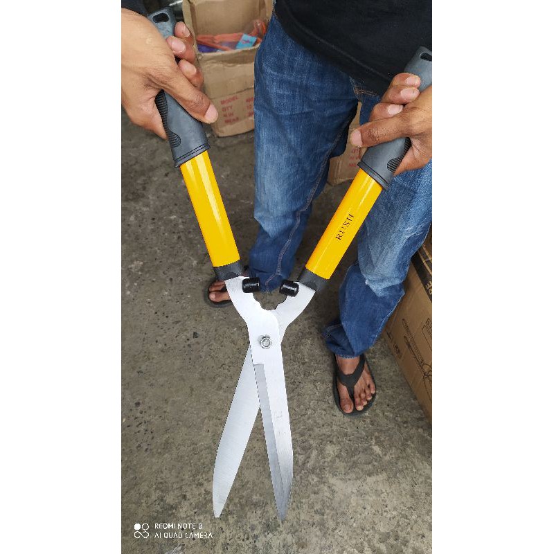 EKSKLUSIF ( RUSH ) GUNTING PAGAR TANAMAN - RUMPUT - BUNGA - SERBAGUNA