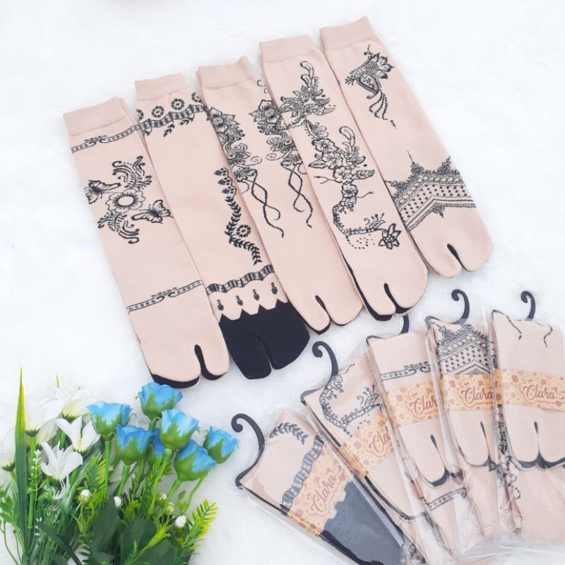 KAOS KAKI JEMPOL BATIK MUSLIMAH / KAOS KAKI WANITA WARNA CREAM MOTIF BATIK / KAOS KAKI MOTIF HENA BA