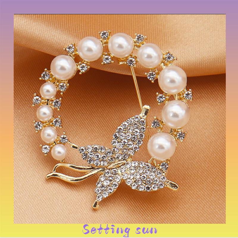 Candy Jewelry Fashion Korean Butterfly Brooches Gold Color Pearl Brooch Pins Rhinestone Breastpin for Women TN