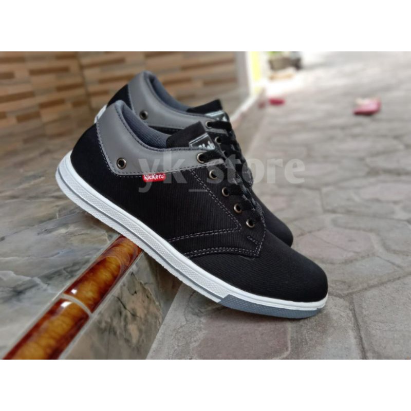 Sepatu Kickerssss Casual Semi suede