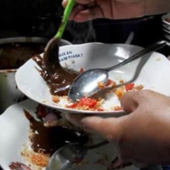 

PETIS UDANG UNTUK LONTONG KUPANG TAHU CAMPUR TAHU TELOR RUJAK CINGUR
