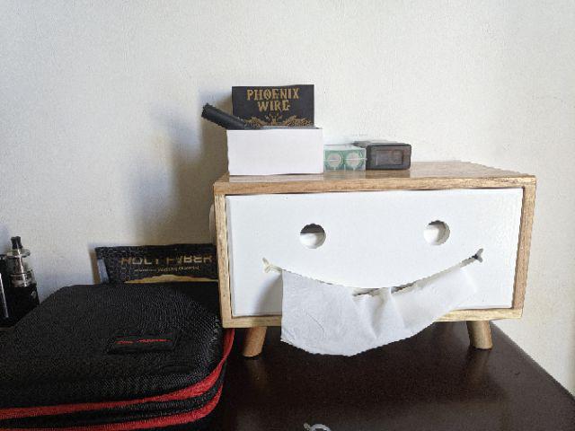 Kotak Tisu / Wadah Tisu Smile Shabby