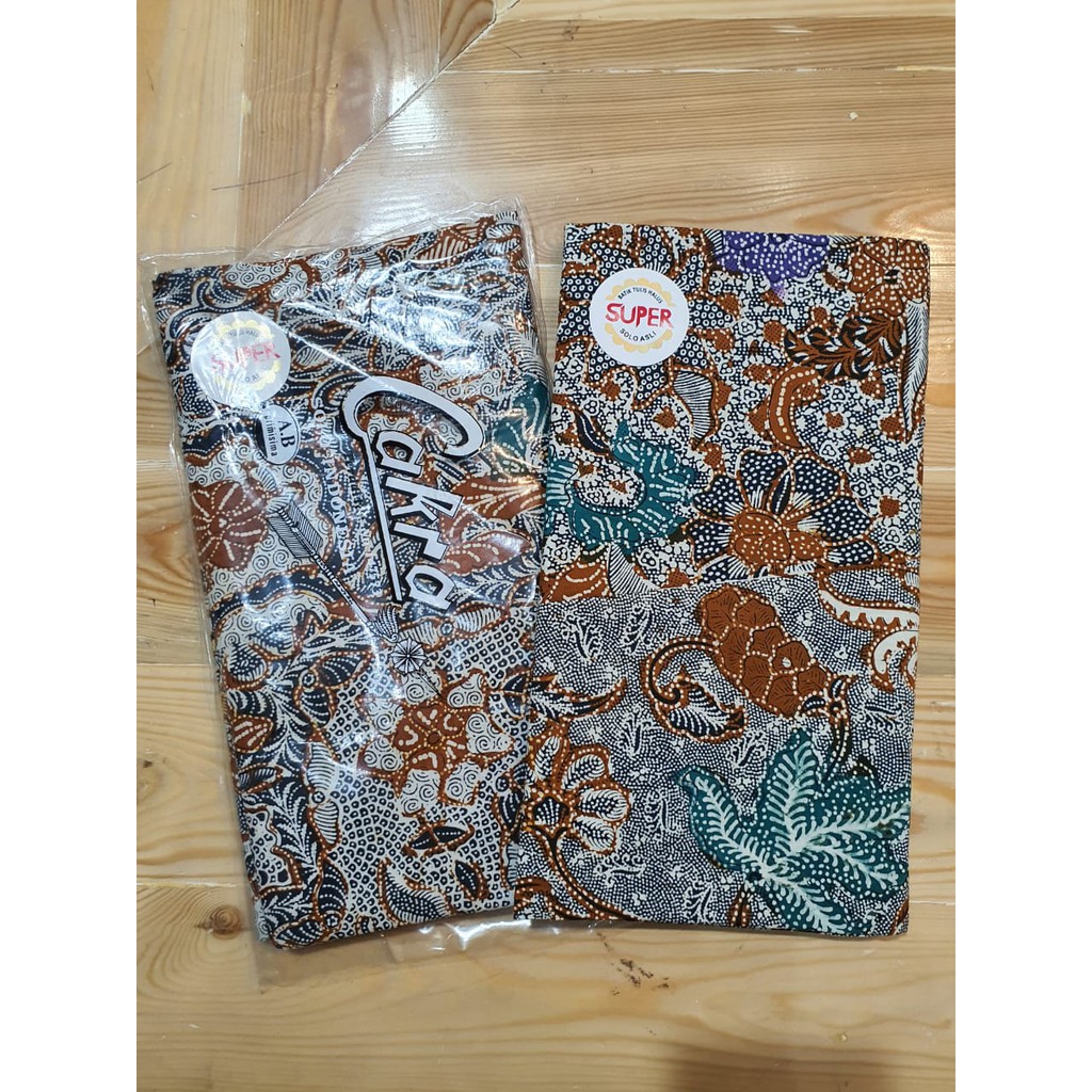 

Kain Jarik Exclusive Cakra