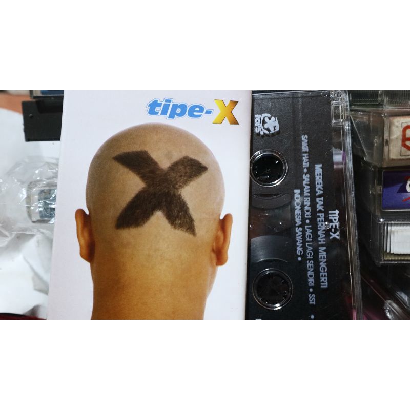 kaset tipe x