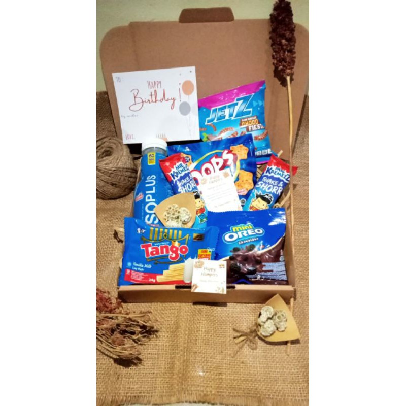 kado ulang tahun|hampers snack|bingkisan ulang tahun|hadiah natal|Hampers jajanan|snack serba biru