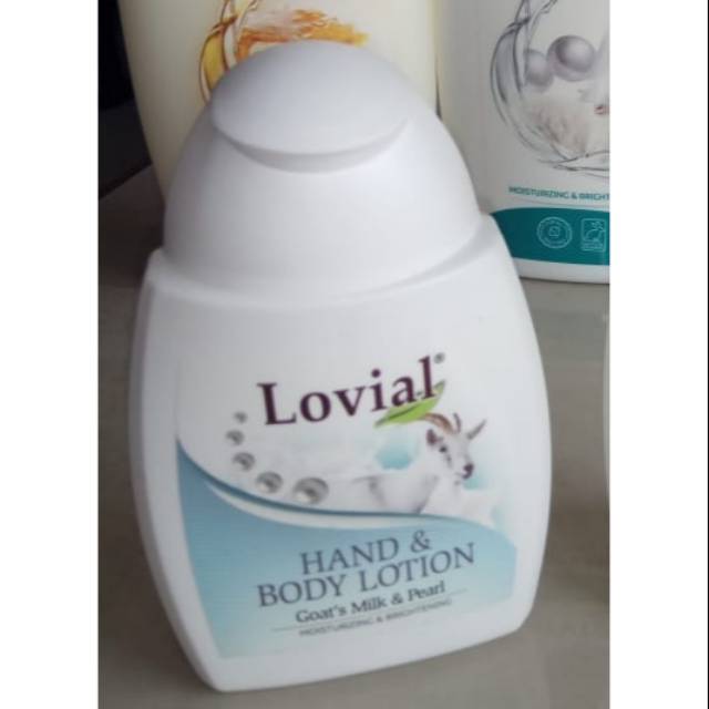 Lovial Goats Milk & Pearl Hand & Body Lotion 270 ml