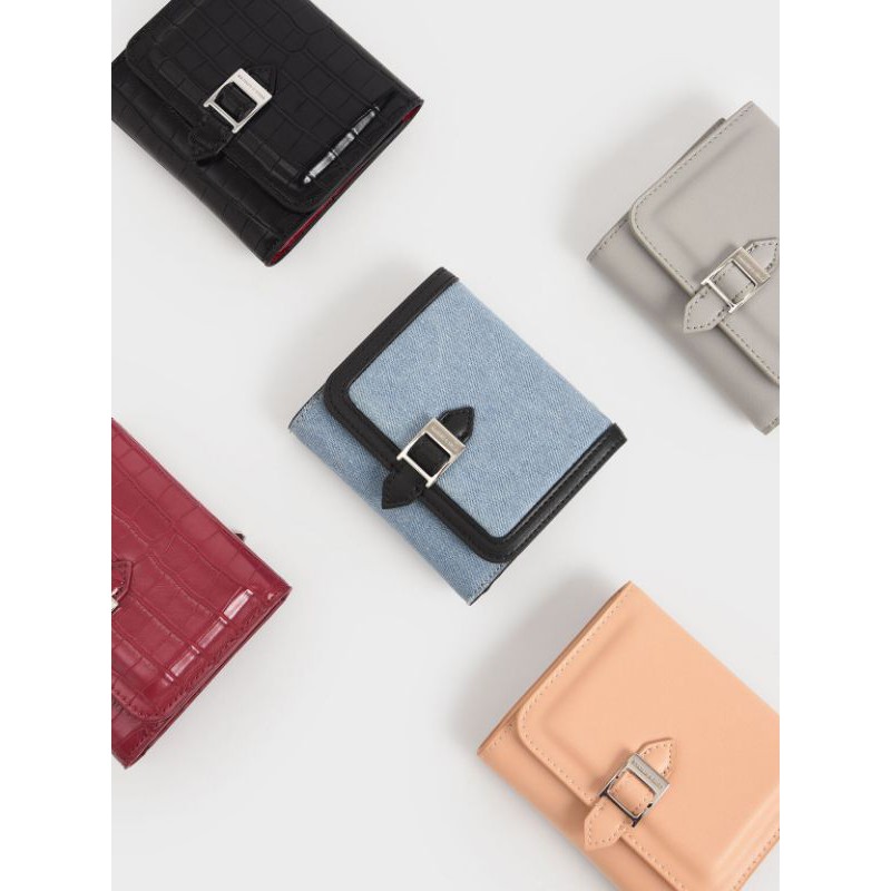 Ck Crof effect buckle strap short wallet C839