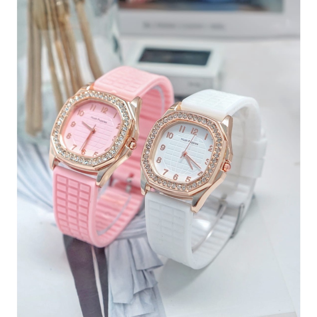 BAJ Jam Tangan Quartz Strap Rubber PU Analog Casual Gaya Retro Wanita Persegi Watch Korean Fashion Body Diamond RM043