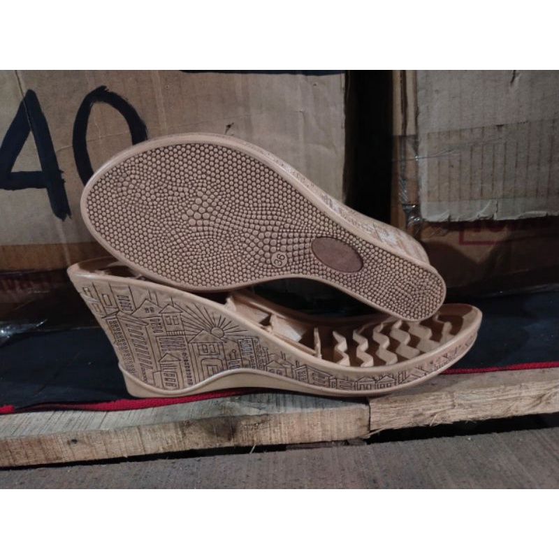 SOL/OUTSOLE sandal wanita 7 cm/MATIZ 710