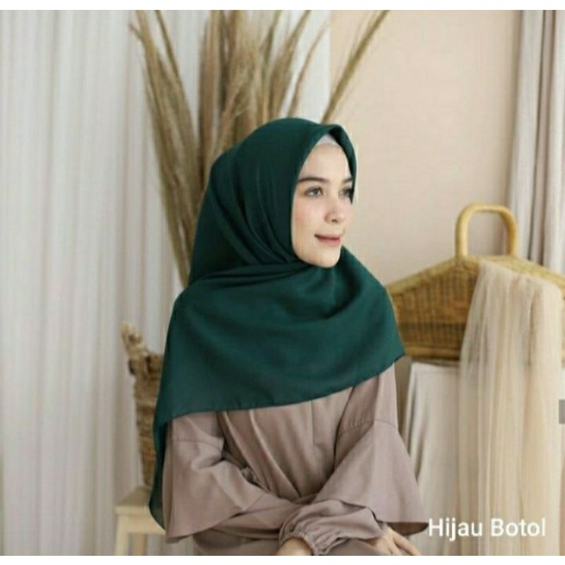Pashmina Ceruty babydoll polos warna Hijau botol by Khazanah hijab