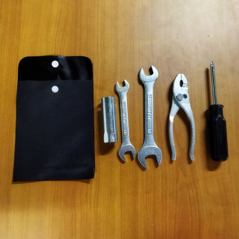 Paket Kunci Bawaan sepeda motor Honda/Tool kit sepeda motor Honda