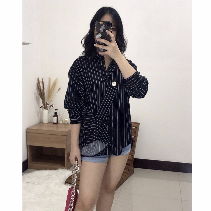 LICA TOP - MOTHELABEL - BLOUSE GARIS WANITA KEKINIAN