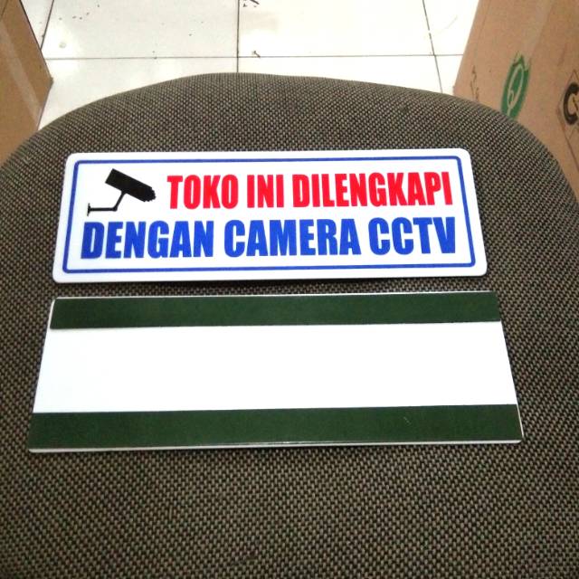 

Acrylic Akrilik plat dilengkapi cctv 10x29cm