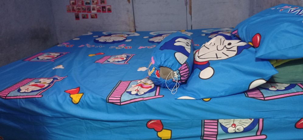 Sprei 200x200 Tinggi 30cm Isi ( 2 Sarban 2 Sargul)