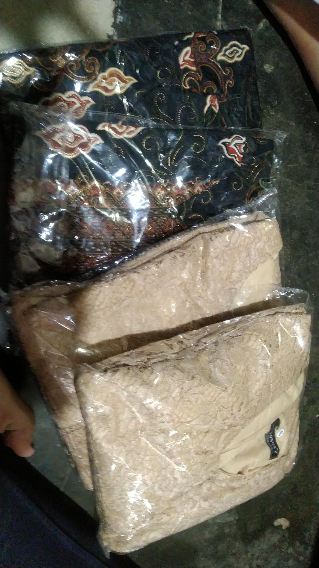 Couple Kebaya Brokat Jumbo Set Kemeja Batik Pria Modern / Couple Batik Keluarga / Kemeje Batik Pria