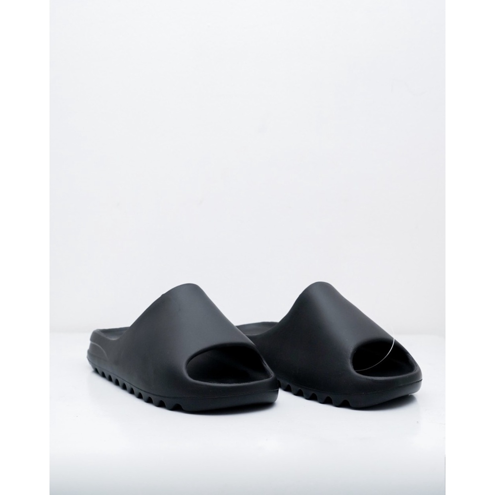 YEEZY SLIDE DESERT SANDALS BLACK-13754