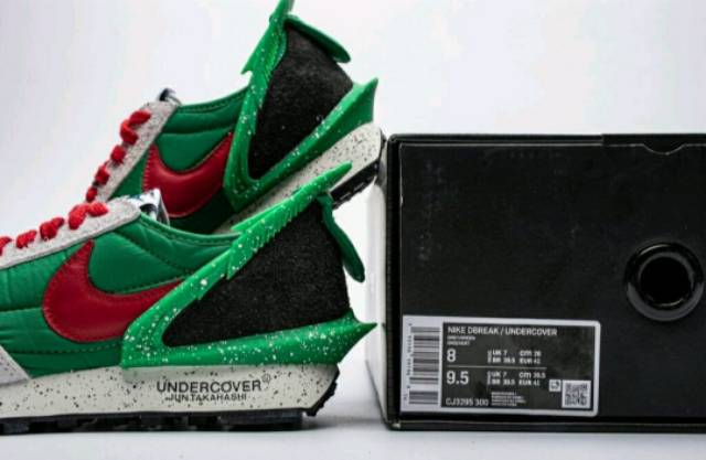Jual NIKE DAYBREAK UNDERCOVER LUCKY 