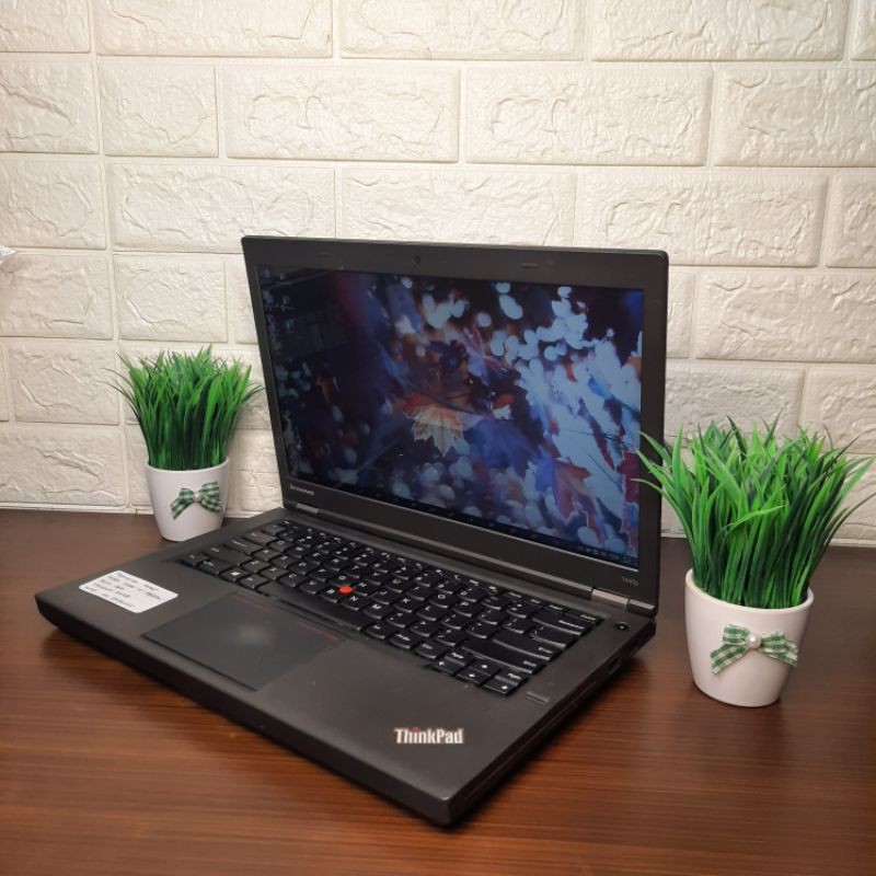 LAPTOP LENOVO THINKPAD T440P CORE I5 4300M RAM 4GB SIAP PAKAI COCOK UNTUK ZOOM MURAH SERTA GARANSI