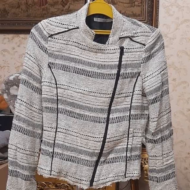 stradivarius tweed jacket