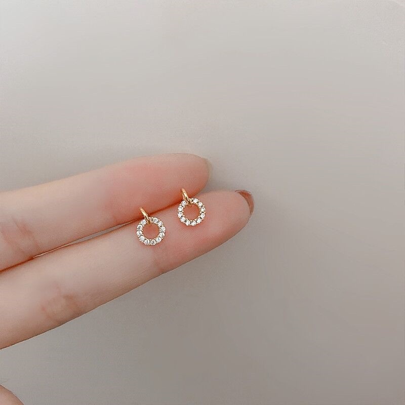 Korean Circle Earrings Female Niche Design Sense Summer Geometric Earrings Gold Simple Earrings