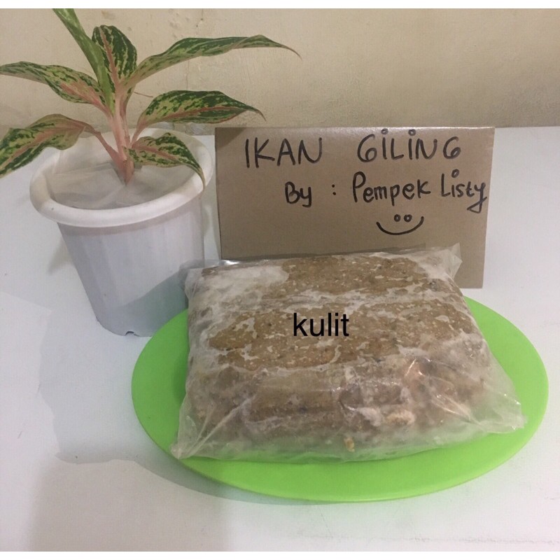 

Kulit Ikan Tenggiri Giling (1kg)