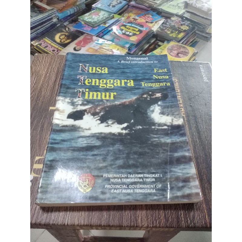 

buku original - mengenal nusa Tenggara timur