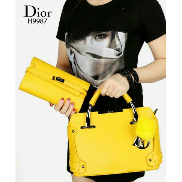 New Design Christian Dior 2in1 Dompet Free Pompom Bahan Kulit Grosir Tas Batam