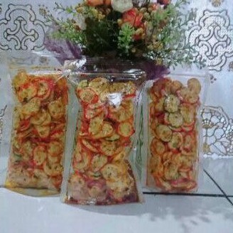 

kerupuk seblak pedas daun jeruk 3pc