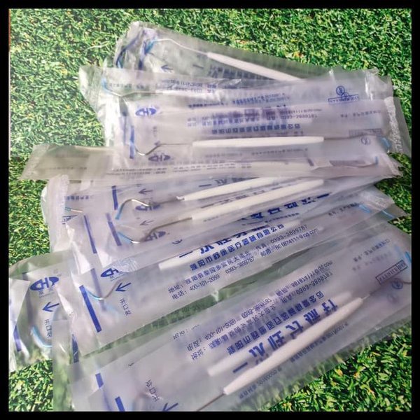 SONDE PLASTIK HYGENIST 2 FUNGSI - Alat Pemasangan dan Pembuka Karet Behel