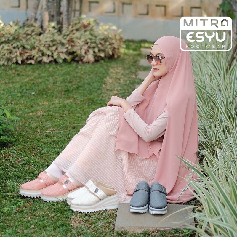 SEPATU SANDAL WEDGES BUSTONG WANITA TERBARU | KIYOMI SERIES BY ESYU FOOTWEAR | Cantik dan elegan coc