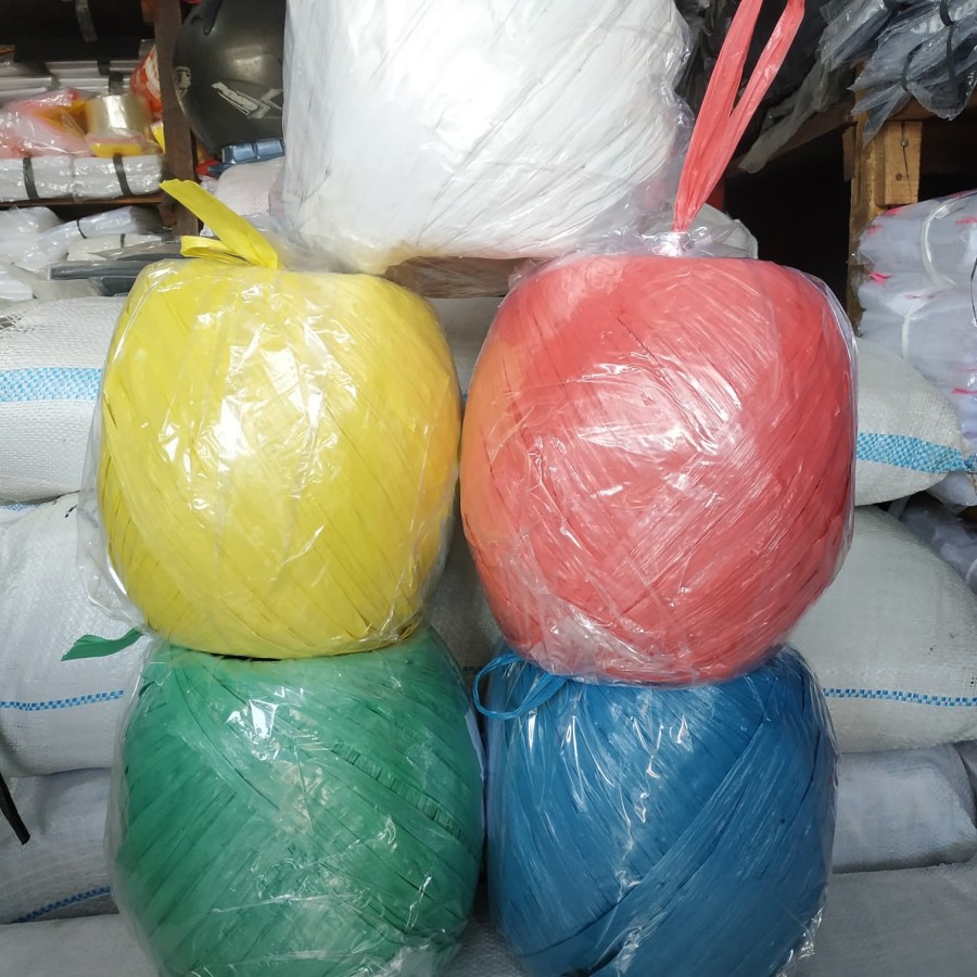 

tali rafia warna-tali pengikat-tali plastik rafia berat 500 gram/setengah kilo
