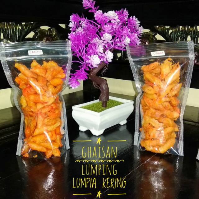 

Cemilan Lumpia kering per pouch