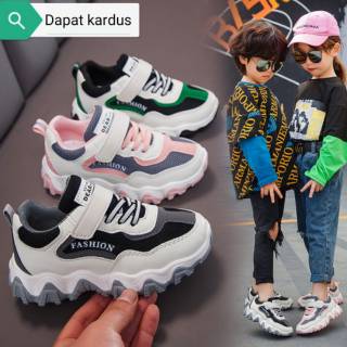  Sepatu  anak cowok perempuan  sneakers anak import terbaru 