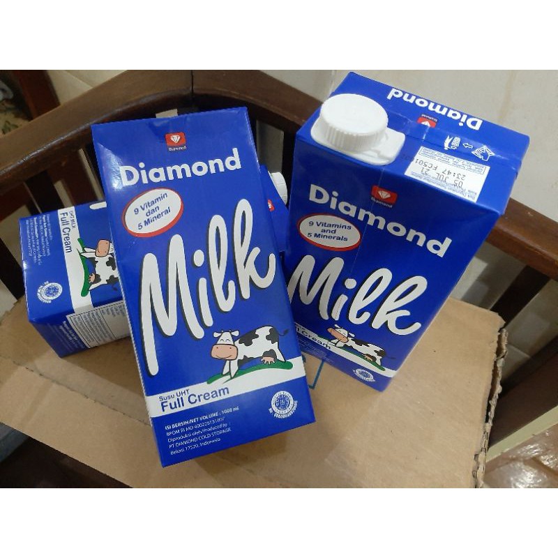 

Susu UHT Diamond / Diamond Full Cream 1L