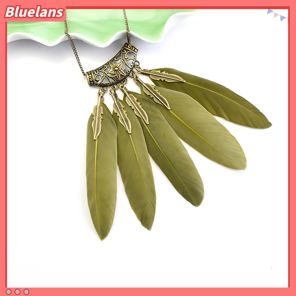 Kalung Rantai Desain Daun Bulu Bahan Alloy Gaya Bohemian Vintage Untuk Wanita