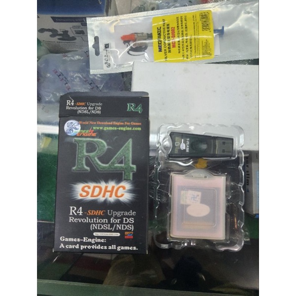 R4 SDHC UPGRADE UNTUK NINTENDO DS