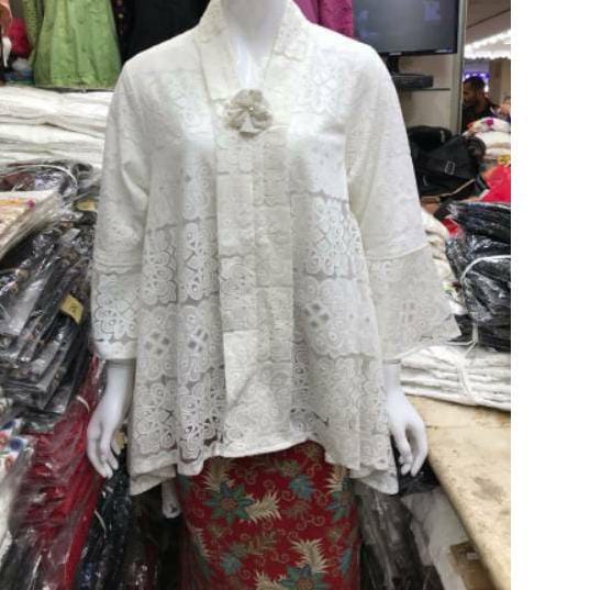 Terbaru Atasan Kebaya Broken White LYDIA  Modern Katun Kombinasi Brukat Bordir