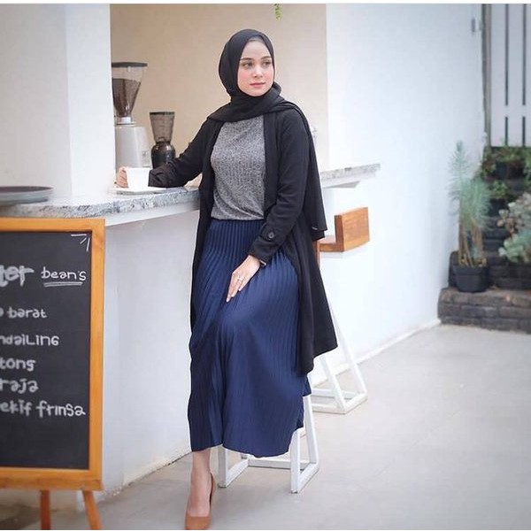 TERLARIS  Rok Plisket Panjang Wanita Terkeren