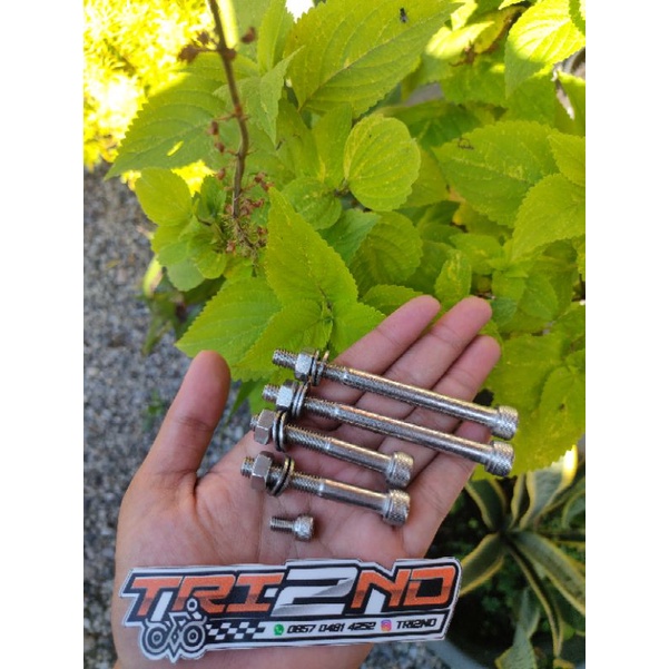 Baut L pangkon mesin Tiger stanlies stenlies baut mesin tiger stenlies/ baut mesin