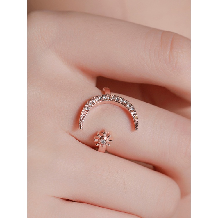 Cincin Jari Telunjuk Wanita Model Terbuka Desain Bulan Bintang Hias Berlian Untuk Hadiah