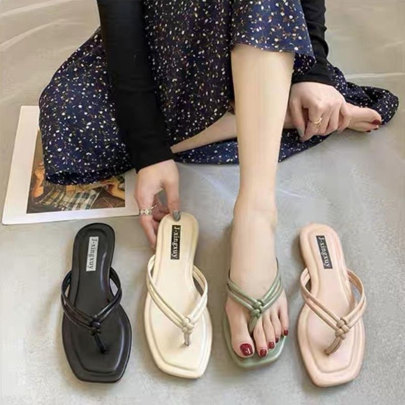 Sandal Flat Wanita Jepit Kupat