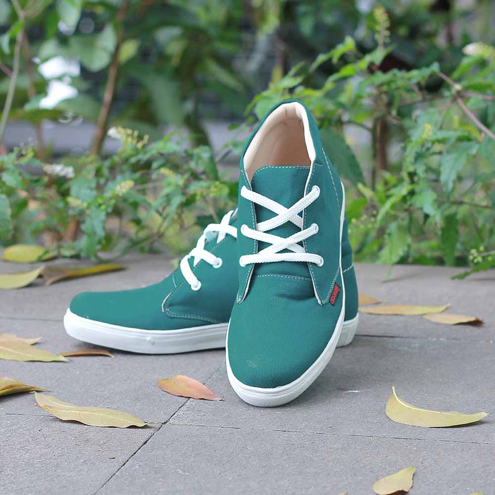 promo sepatu boots wanita murah, promo sepatu boots cewek murah, promo sepatu boots perempuan, sepatu boots fashion, sepatu boots flat  murah LNE241