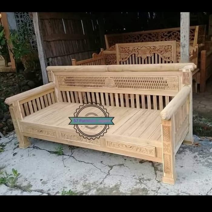 Kursi panjang jati/ Lincak klasik - Bale bale bangku Daybed ukir unik