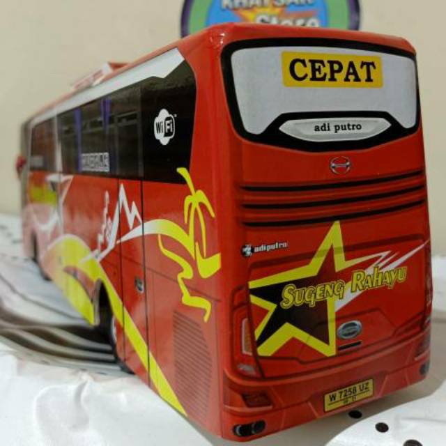 Miniatur Bus bis / mainan bus bis Sugeng Rahayu Legacy SR2