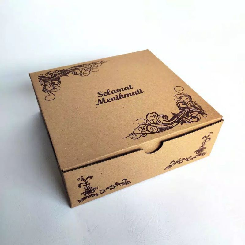 

Kardus Kue, Kardus Jajanan, Kardus Makanan, Kardus Hajatan, Kardus Ukuran 18x18