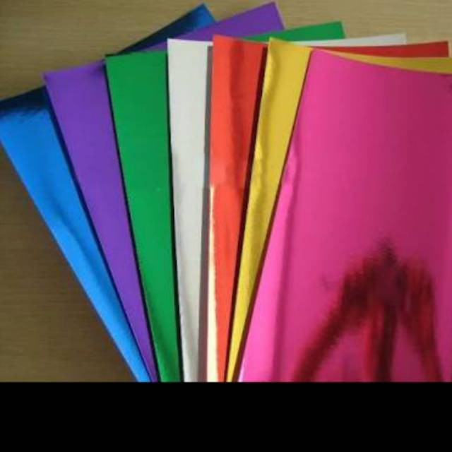 

Kertas Metalik UK. 40cm X 60cm Min.order 15 / kertas emas lembaran bisa campur warna