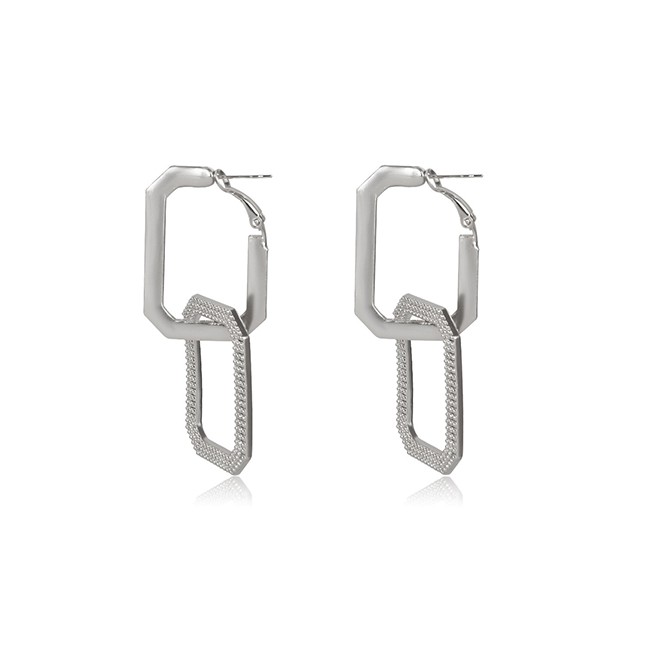 LRC Anting tusuk Fashion Geometric Cutout Earrings With Rhinestones