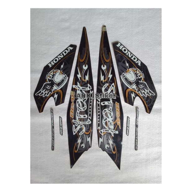 stiker striping list body motor beat streat 2021