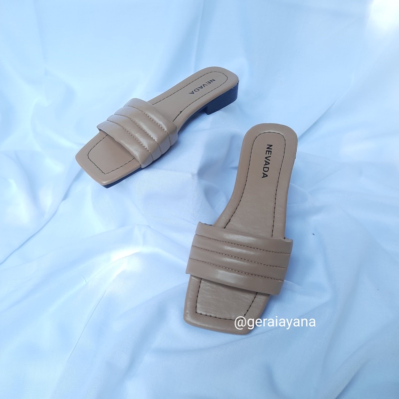 6.6 SALE! Sandal Wanita Nevada - Sandal Empuk - Sendal Puffy - Sandal Selop-Puffy Slop - Mocca