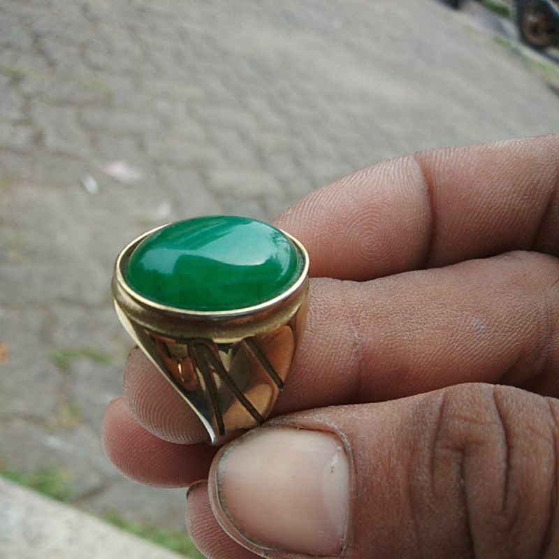 cincin batu giok cina